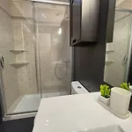 Kukis Duplex Near Bilbao Apartman *